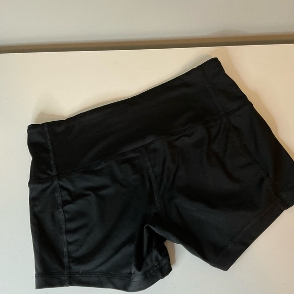Adidas Climalite Black Volleyball Shorts - Picture 4 of 4